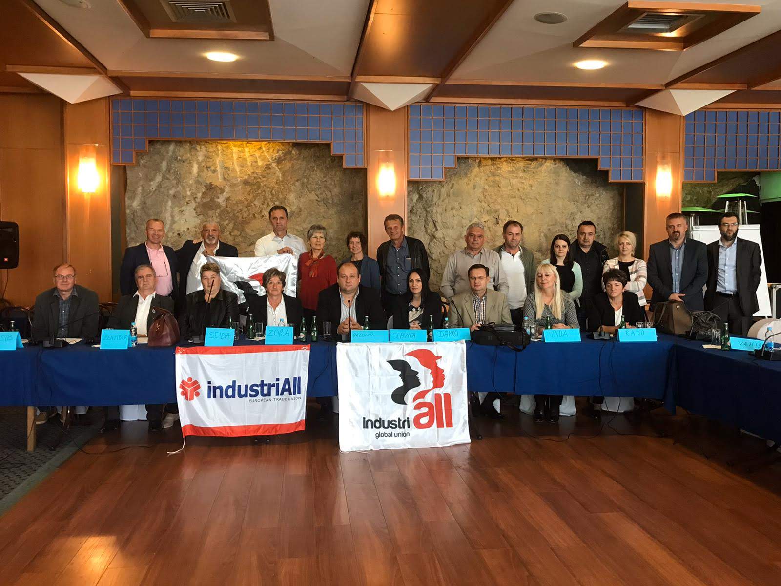 Bosnia-Herzegovina: trade unions demand living wages